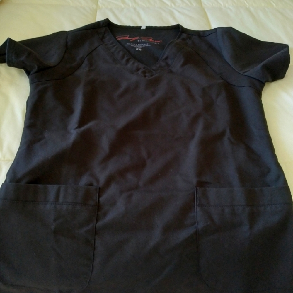 Black scrub top
